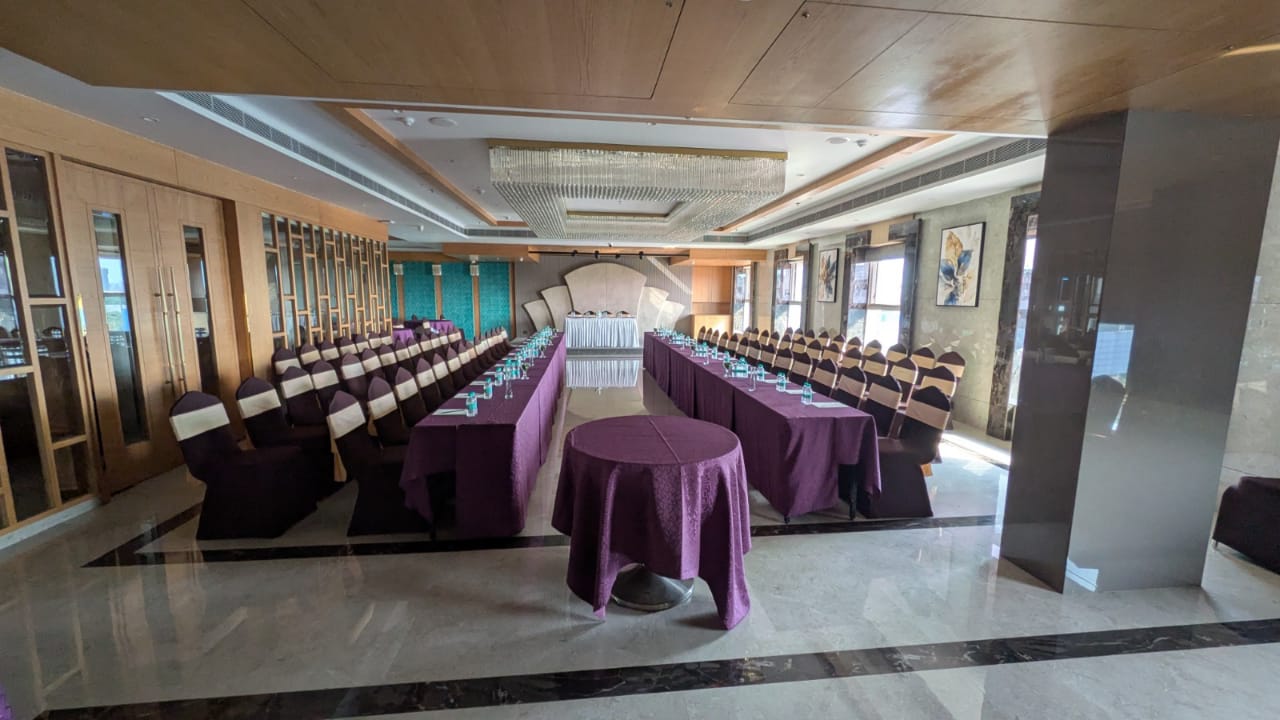 Banquet Decor Setup